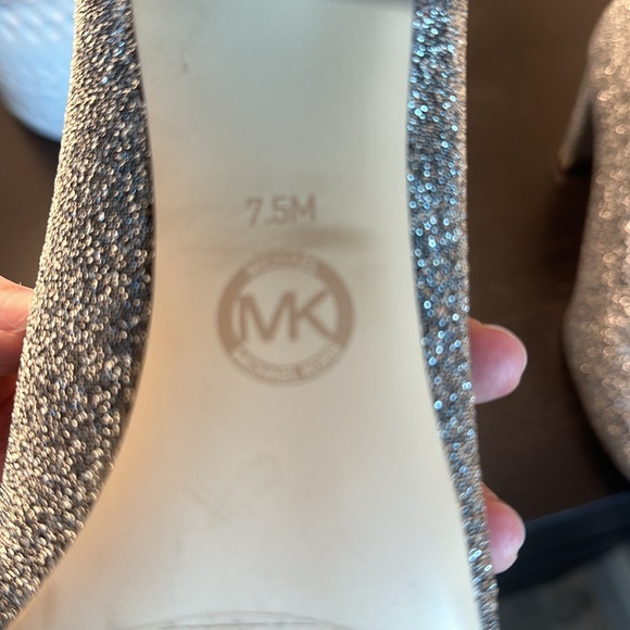 Michael Kors Mandy sparkly ankle boot size 7.5 - Picture 2 of 3